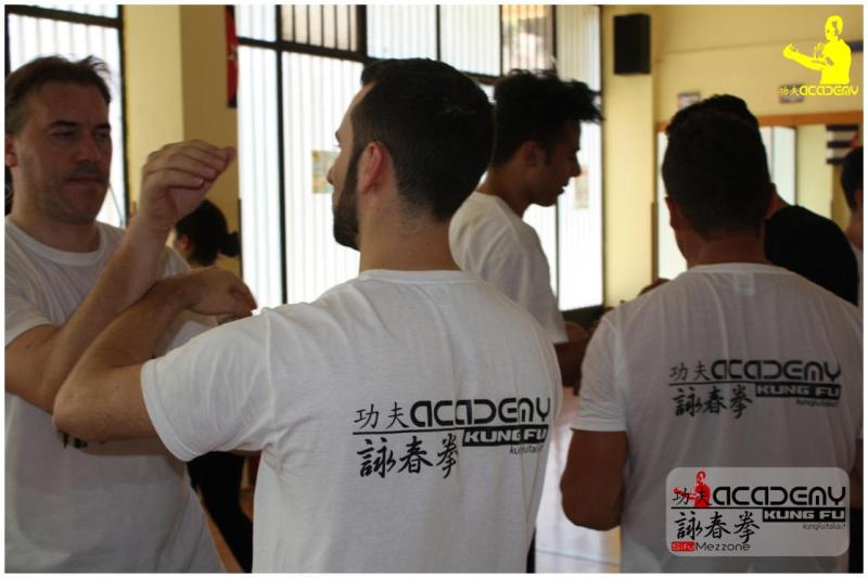 Kung Fu Italia Caserta Frosinone Foggia wing chun ving tjun arti marziali sanda tai chi difesa personale Sifu Mezzone (1)